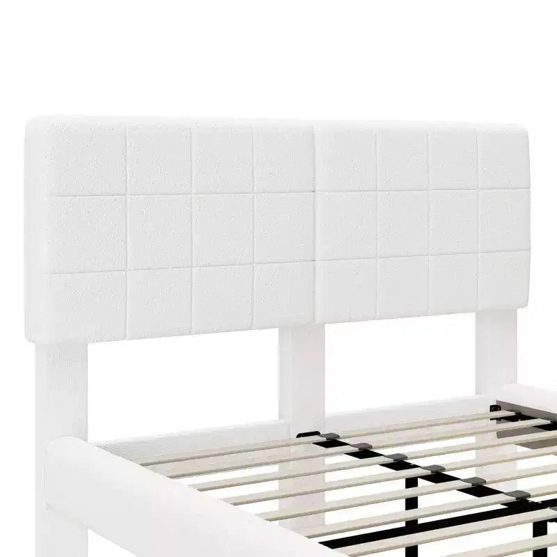 Letto imbottito in Bouclé bianco con piattaforma e testiera a LED – Queen/King, 1–2 persone