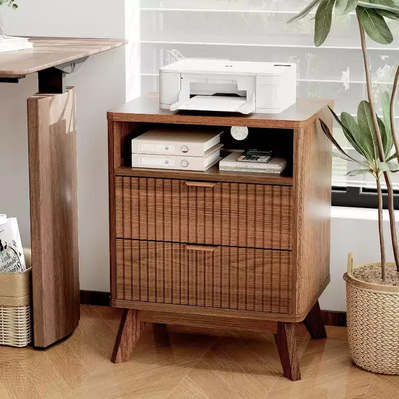 Comodino scanalato beige/marrone con stazione di ricarica e 2 cassetti – 1 o 2 pezzi