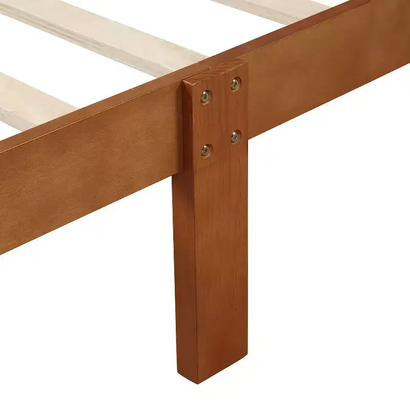 Struttura letto a piattaforma matrimoniale in rovere/bianco con testiera e pediera, in legno massello, per 1 persona
