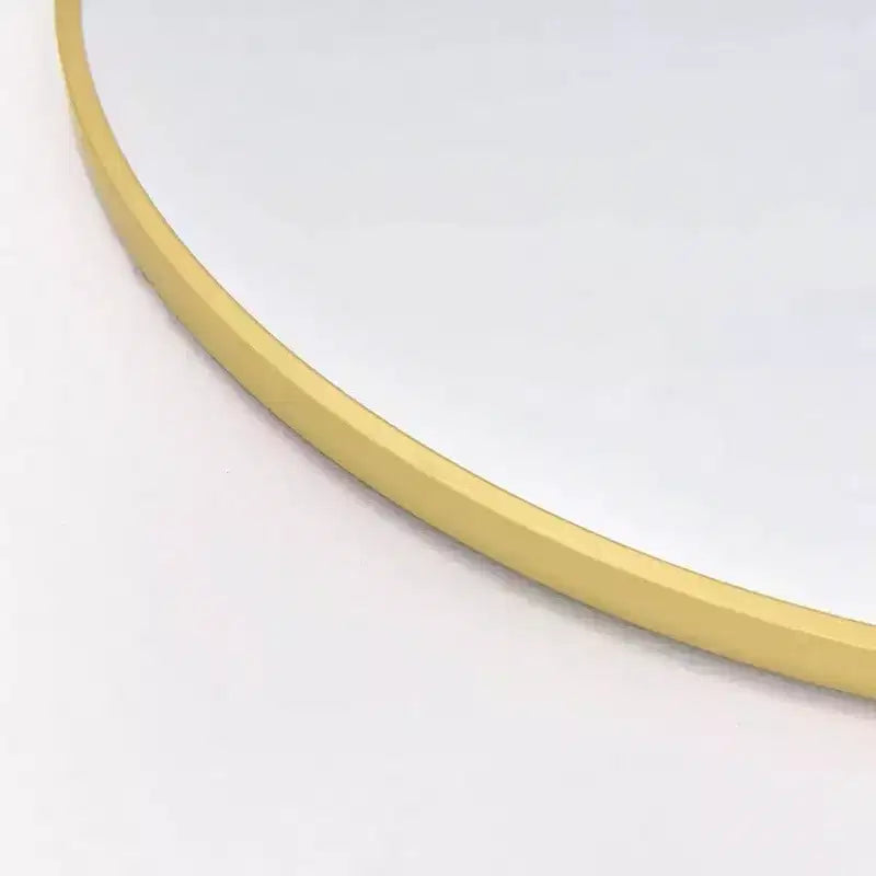 Specchio a figura intera ad arco dorato, con cornice in metallo, singolo