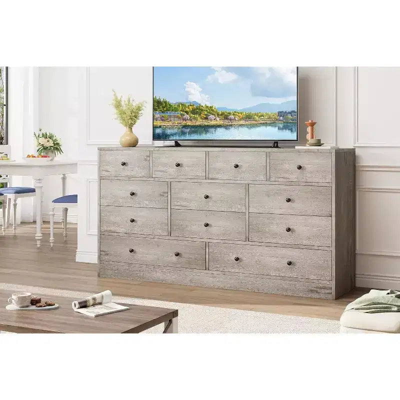 Comò a 12 cassetti largo con prese di corrente – Marrone scuro / Grigio chiaro / Bianco