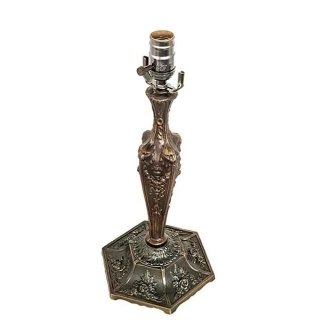Base per lampada Lion Head alta 14.5 in