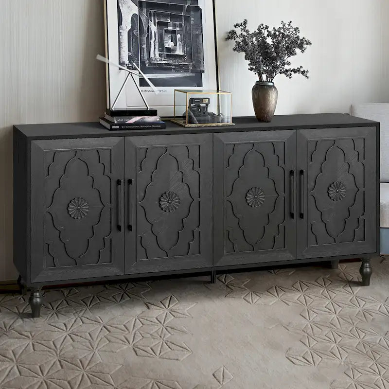 Grand meuble de rangement avec porte à fleurs sculptées et poignée métallique, idéal pour le salon, la cuisine et l'entrée