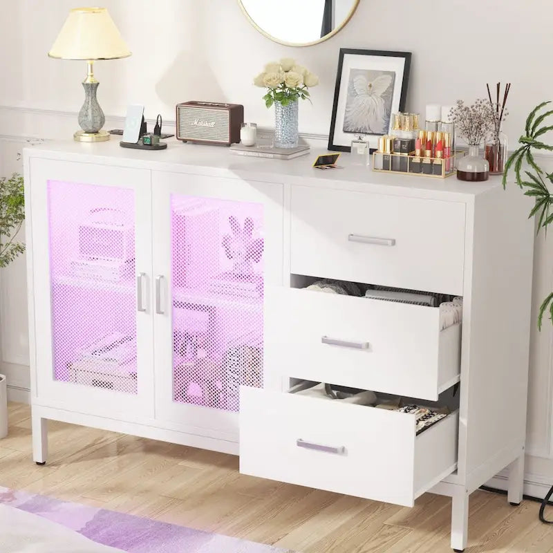 Mobile contenitore decorativo largo 45 in con cassetti e stazione di ricarica, credenza contenitore con luce LED